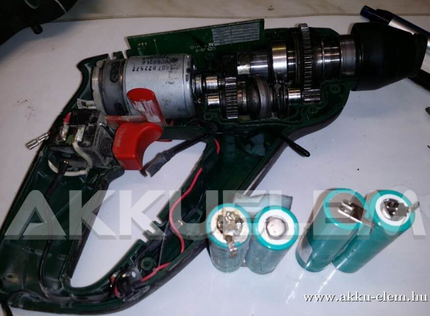 AKKUFELÚJÍTÁS Bosch UNEO 14.4V2Ah