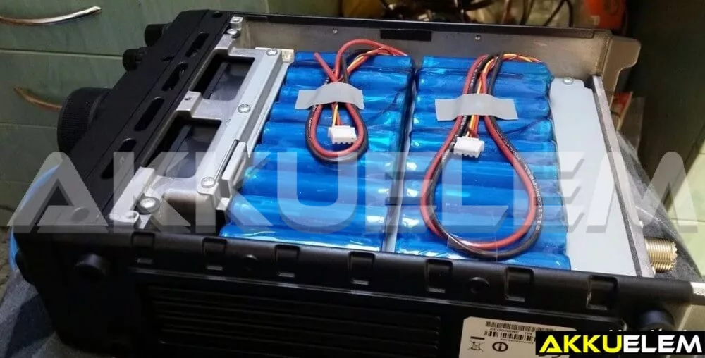 AKKUFELÚJÍTÁS FT897 11.1V 2x7.8Ah 2db akkupakk