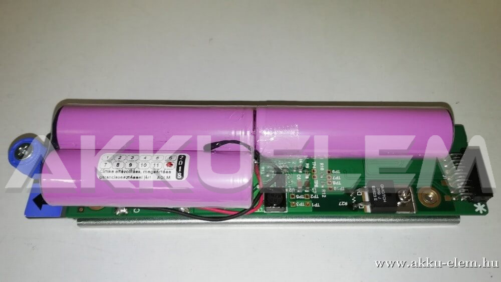 AKKUFELÚJÍTÁS IBM 39R6520 Raid akkumulátor