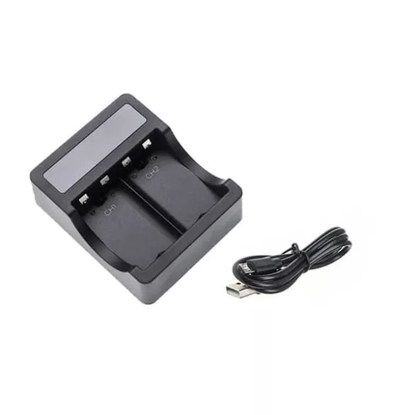 Két csatornás utángyártott akkutöltő (Micro USB / Type C) Xbox One vezetéknélküli Controller akkukhoz LCD kijelzővel - VHBW