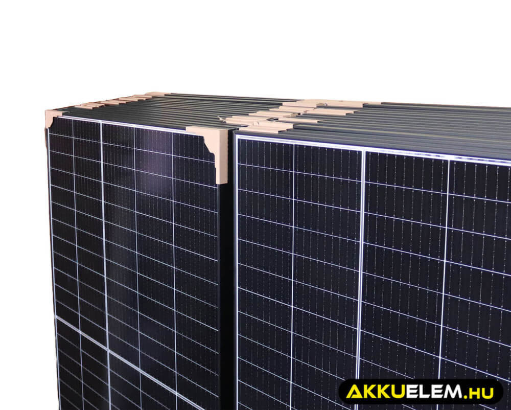 AKKUELEM PRO Napelemes Rendszer | 6kW Inverter | 6560W Solar | 48V/230Ah Banner akkumulátorok