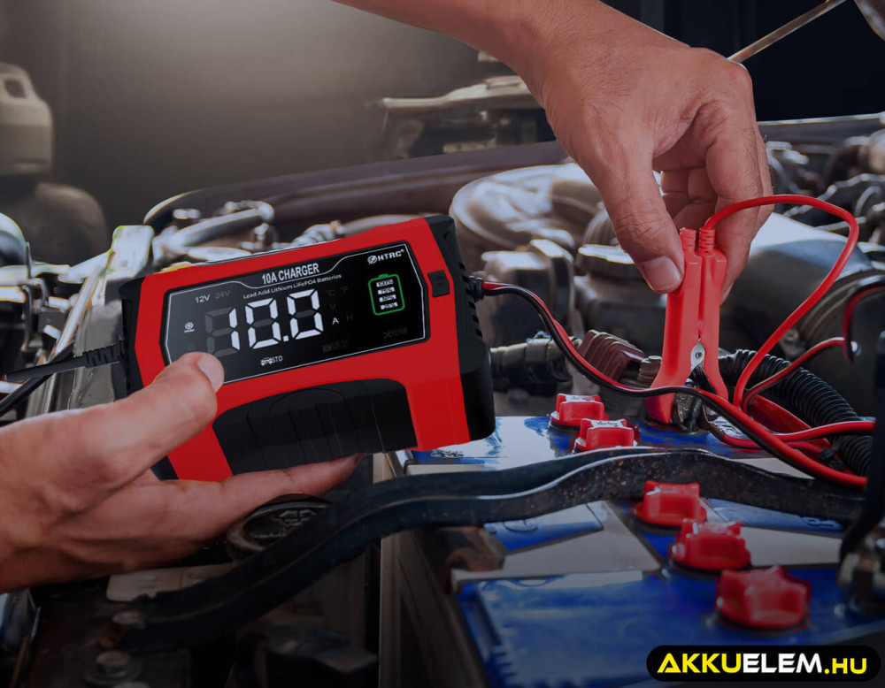 HTRC 12V/24V 10A Ólom és LiFePo4 akkutöltő