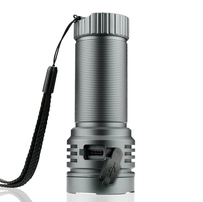 everActive FL-3300R Luminator 3300lum tölthető LED kézilámpa