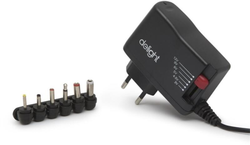 Adapter 55056c 3-12V 100-240V 6csat 30W 2,5Ah 120cm kábel