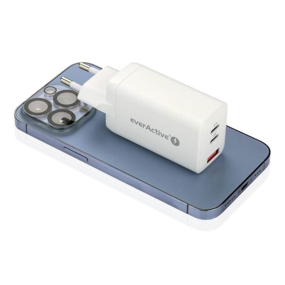 everActive USB tölto SC-650Q 65W 2xUSB-C 1xUSB-A