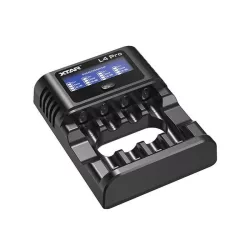   Xtar L4 Pro töltő 1,5V li-ion és 1,2V NiMH AA/AAA akkukhoz LCD kijelzővel