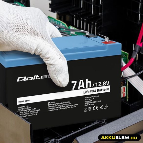 Qoltec LiFePO4 Akkumulátor 12.8V 7Ah 89.6Wh BMS