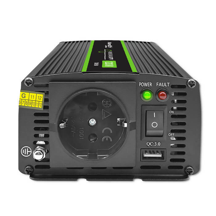 Inverter Qoltec 12V 600W/1200W SINUS -1 x usb - szemes sarus kábellel