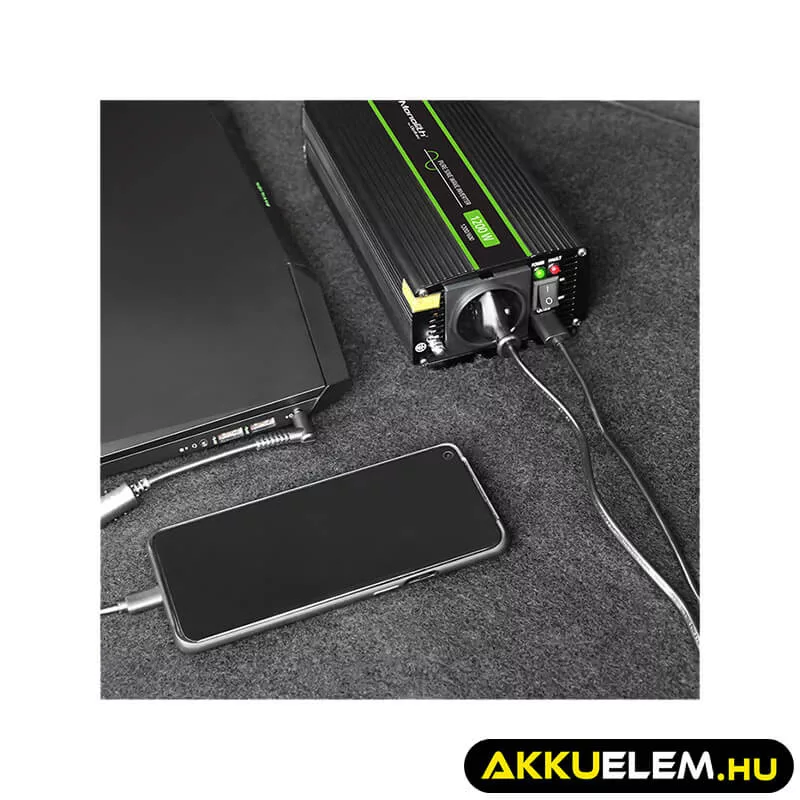 Qoltec színusz Inverter 600W (max. 1200W) 24 V-ról 230V-ra