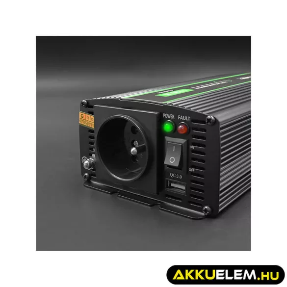 Qoltec színusz Inverter 600W (max. 1200W) 24 V-ról 230V-ra