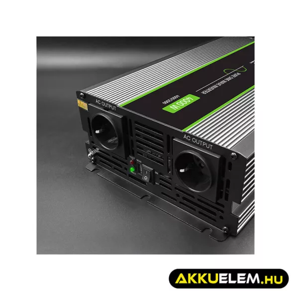 Qoltec színusz Inverter 2000W (max. 4000W) 24 V-ról 230V-ra