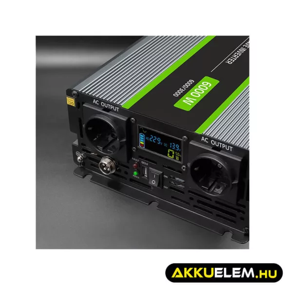 Qoltec színusz Inverter 3000W (max. 6000W) 24 V-ról 230V-ra LCD