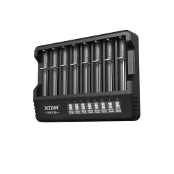   Xtar MX8 Ni-MH és 1,5V/3,7V Li-Ion és 3,2V LiFePO4  akkutöltő + adapter