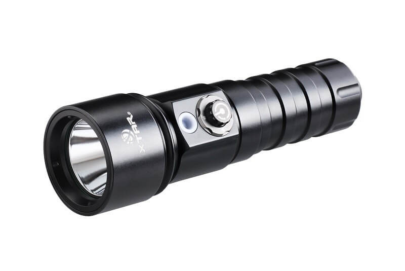 XTAR D26 Whale búvárlámpa