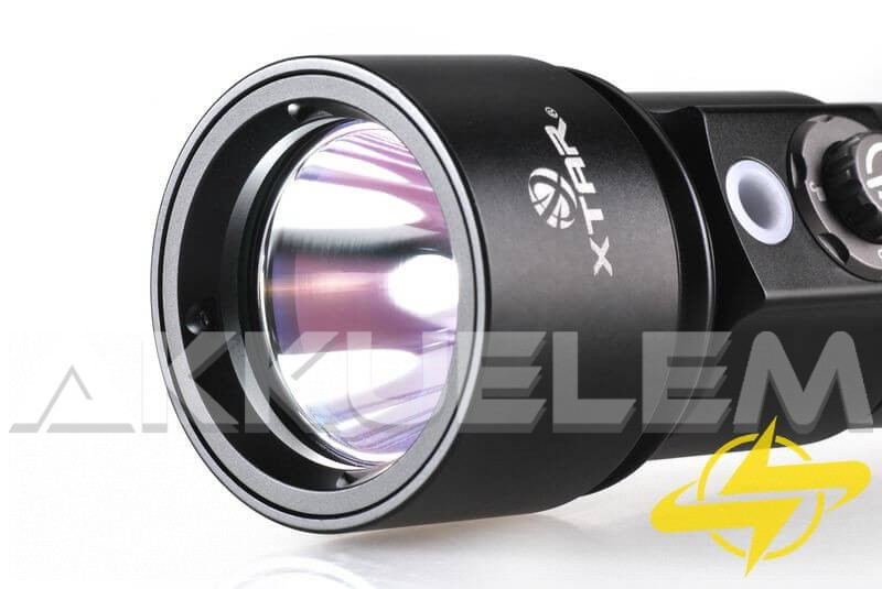 XTAR D26 Whale búvárlámpa