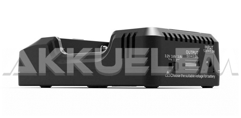 XTAR VP2 két csatornás Li-Ion LCD kijelzős hálózati akkutöltő