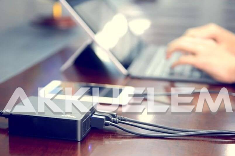 XTAR U1 Six-U hatcsatornás USB adapter
