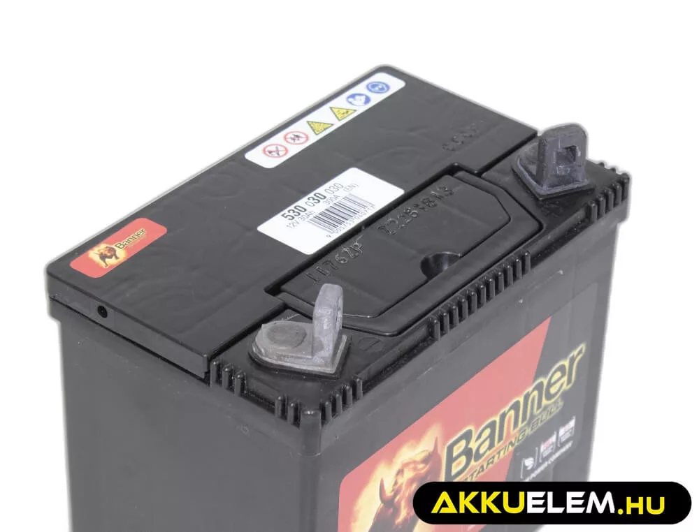 Banner Starting Bull 12V 30Ah akkumulátor 53030 JOBB+