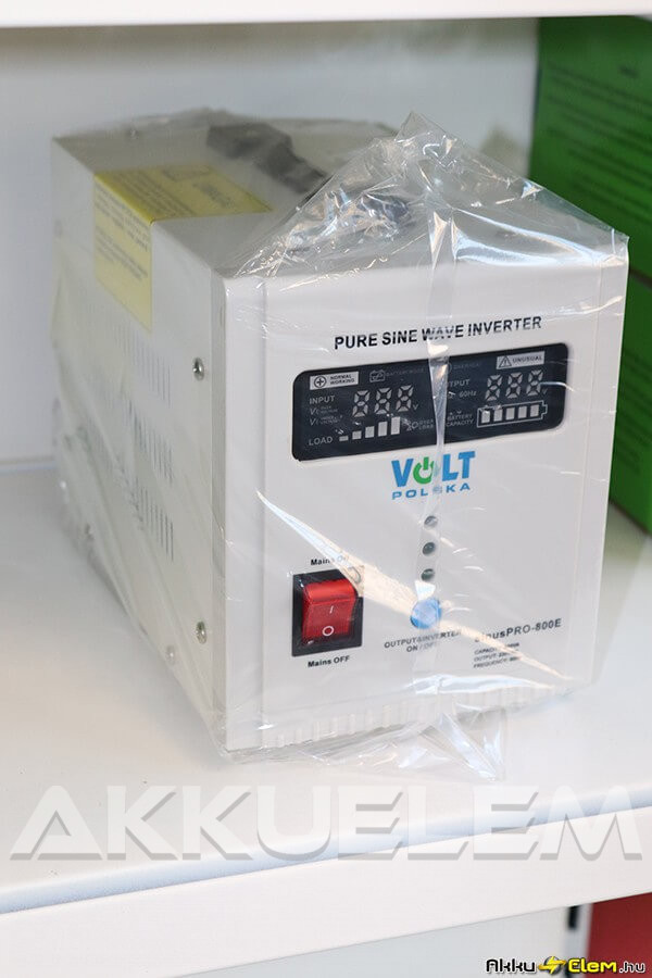 VOLT Polska SinusPro 800E 500W 12V inverter és töltő