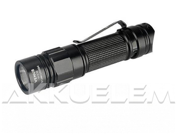 Kézilámpa szett XTAR Venus WK16 550lm akkuval, töltővel
