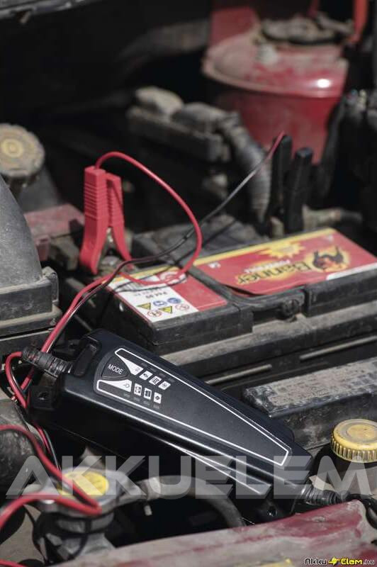 EE04A 6V12V 4A autó és motor akkumulátor töltő N1014