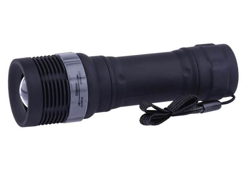 Lámpa P4702 3W 75Lm 3AAA fém kézilámpa + fókusz
