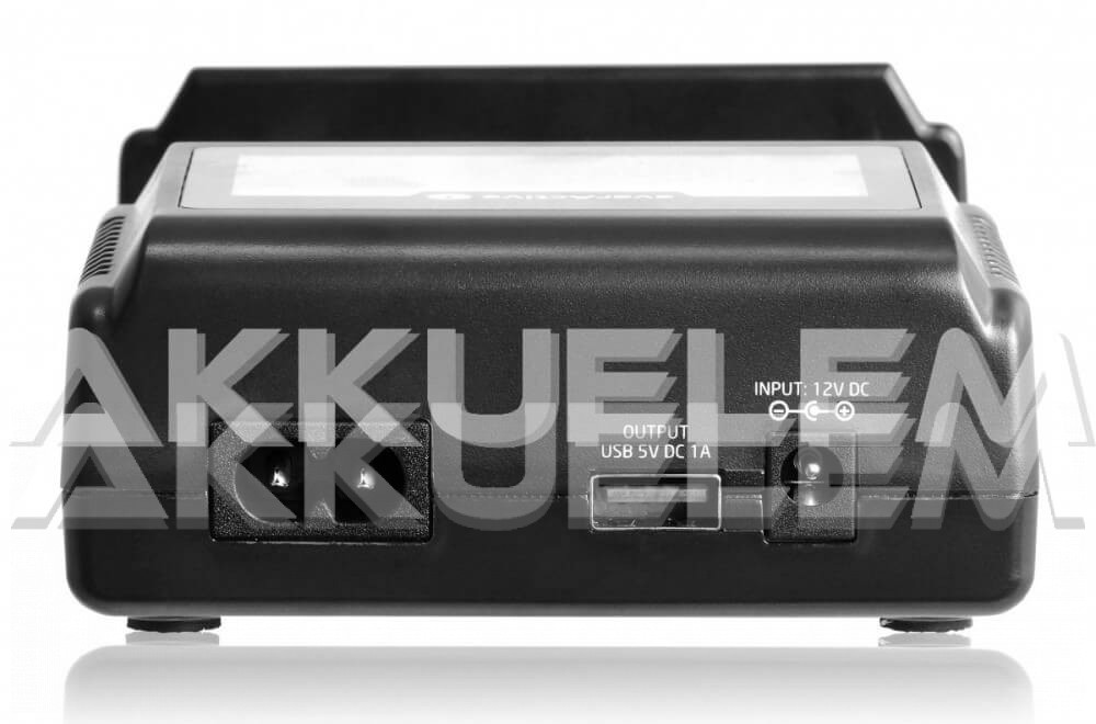 everActive UC-4000 Ni-MH Li-ion LiFePo4 univerzális akkumulátor töltő
