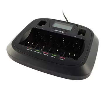 everActive NC-900U univerzális Ni-MH töltő AA AAA C D 9V
