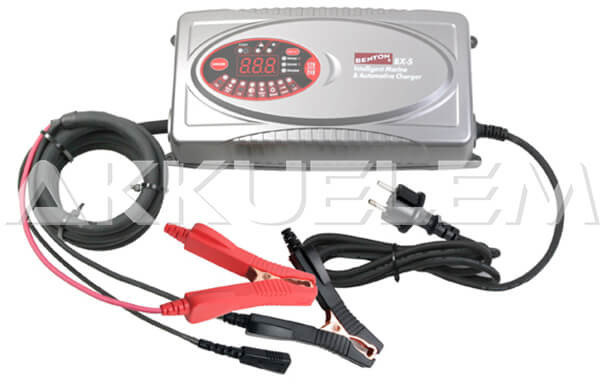 BENTON BX-5 12V/24V akkumulátortöltő 25A/12,5A
