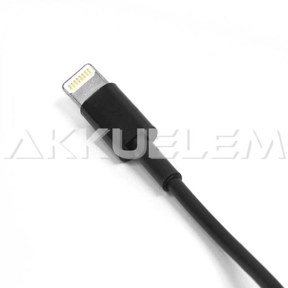 USB töltő iPhone 5,6,7 2,1A autós 140cm kábel