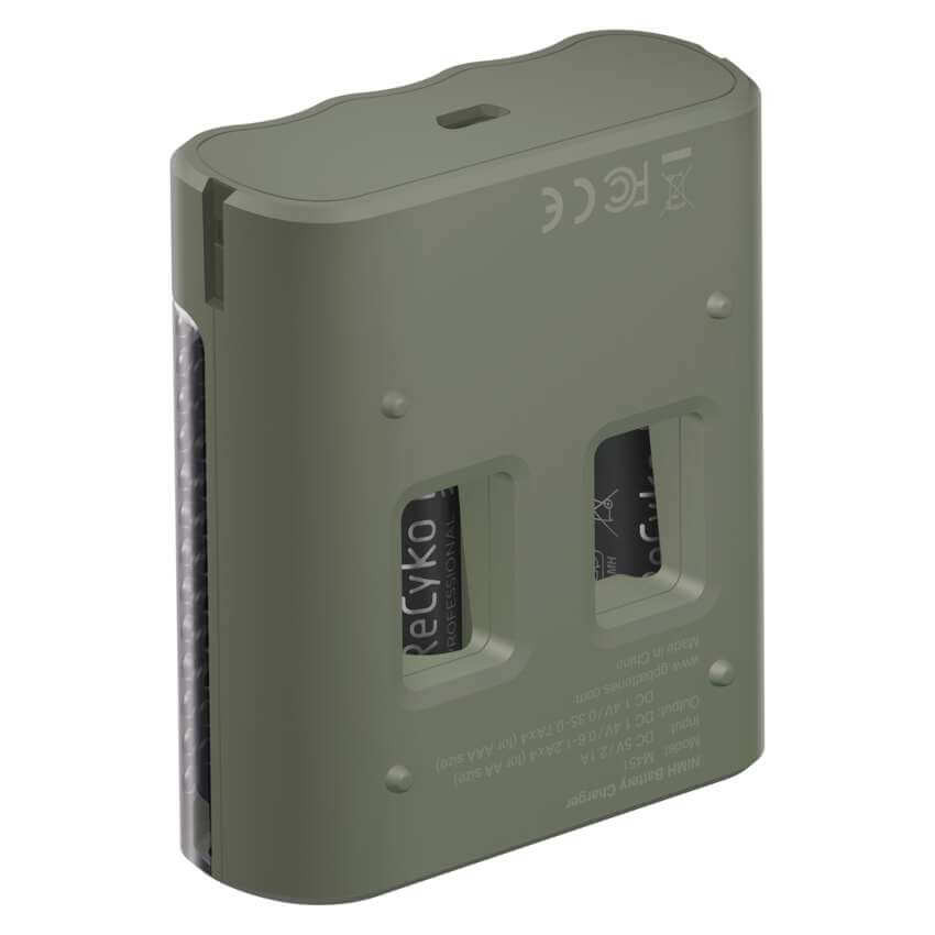 GP Batteries Powerbank M451 akkutöltő + 4db 2000mAh PRO AA akku